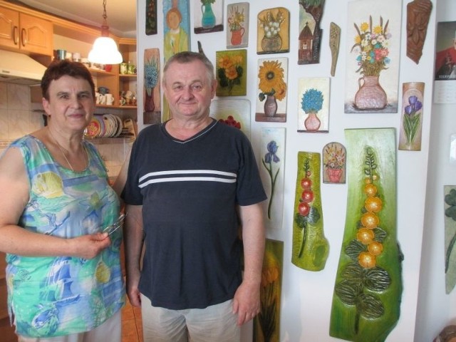 Współwłaścicielka zwycięskiej lodziarni w Połańcu Dorota Reguła z mężem Józefem, artystą rzeźbiarzem.