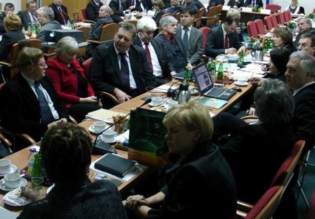 Prezydenci, burmistrzowie i wójtowie gmin od Legnicy po Głogów wzięli udział w spotkaniu w Ministerstwie Gospodarki (fot. archiwum "Stop odkrywce")