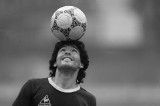 Piłkarski świat dotknięty śmiercią Diego. "Na zawsze zostaniesz w historii futbolu" 