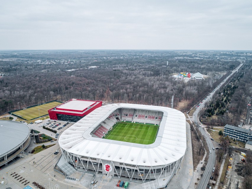 Będą komplety widzów na stadionie ŁKS im. Władysława Króla. Mecze Polski i Ukrainy przy al. Unii w Łodzi