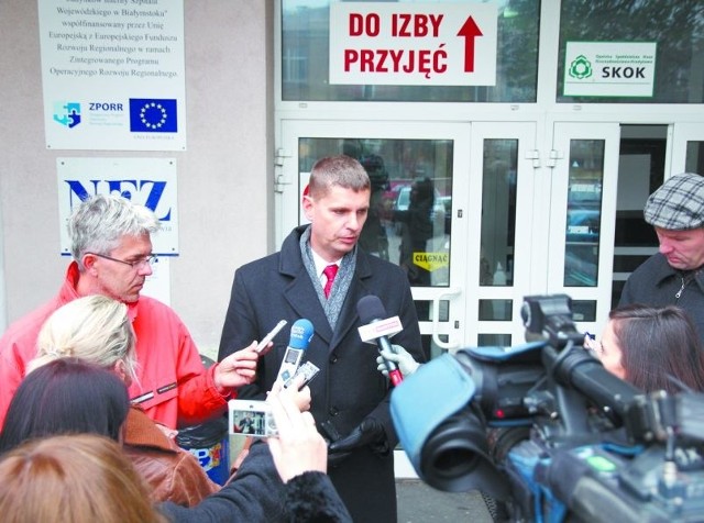 Dariusz Piontkowski protestuje przeciwko podziałowi nadwyżki finansowej centrali NFZ. Namawia do wspólnej akcji wszystkich podlaskich parlamentarzystów.