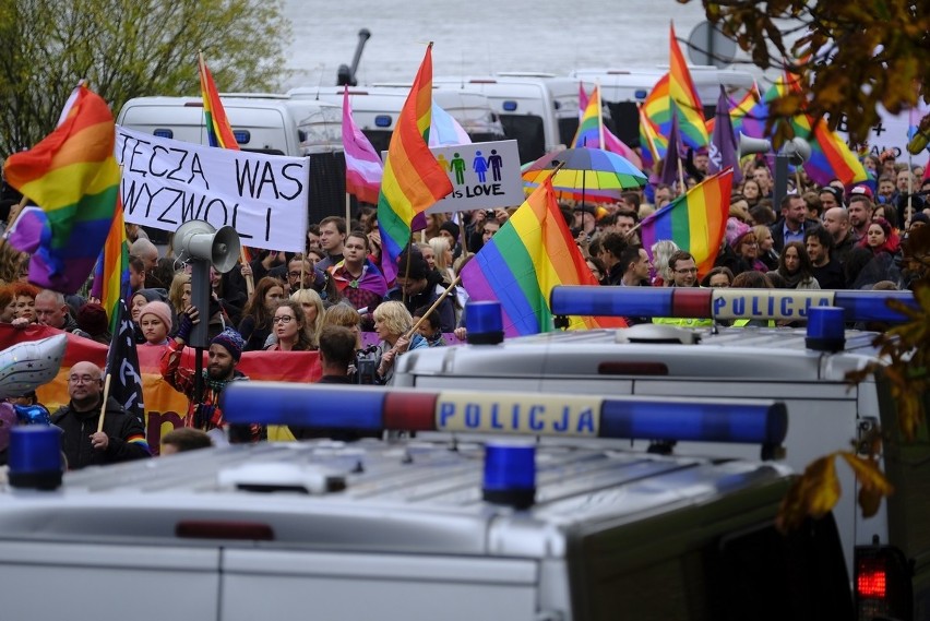 Na terenie toruńskiej starówki zaplanowano na dziś w summie...