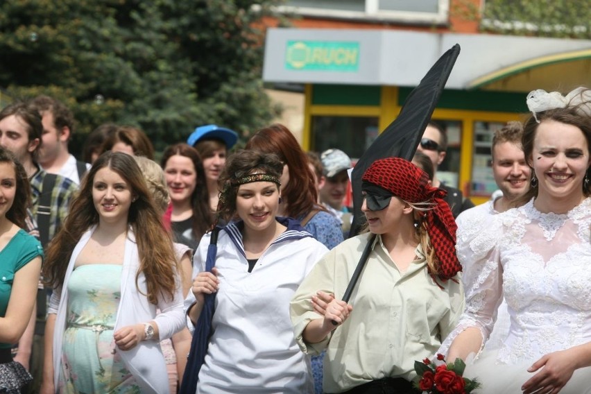 Juwenalia 2013 w Rybniku: Studenci przeszli ulicami miasta [ZDJĘCIA, WIDEO]