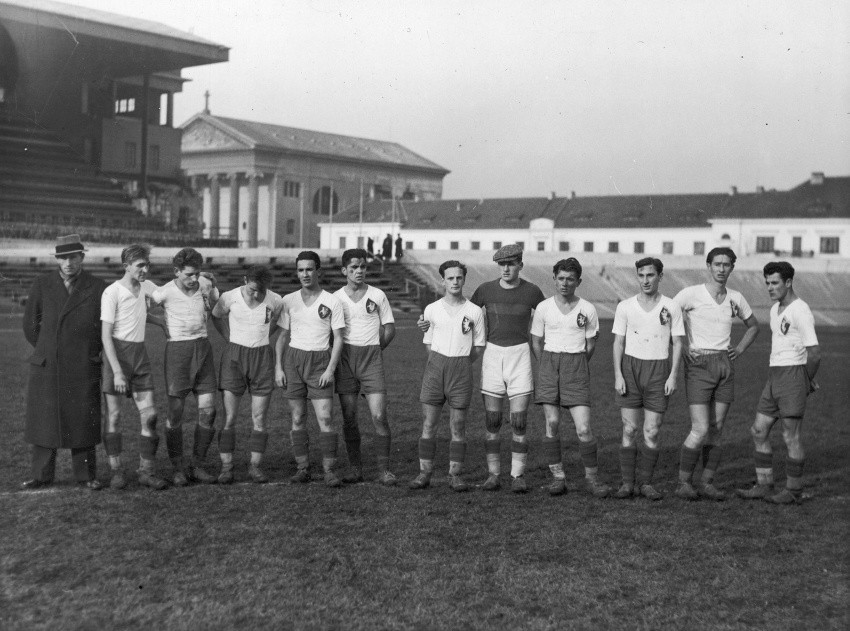 Listopad 1937 r. Juniorzy Pogoni Lwów