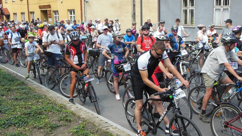 Alwernia. Rekordowa liczba 480 rowerzystów wzięła udział w Rodzinnym Rajdzie Rowerowym [ZDJĘCIA]