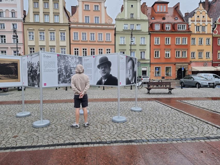 Na Placu Solnym stanęła wystawa opisująca historię Powstań...