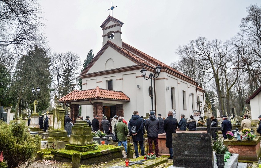 Pogrzeb Kazimierza Pawełka, byłego redaktora Kuriera...