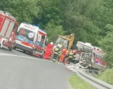 Koszmarny wypadek w Żywcu Moszczanicy na DW 946. Nie żyje 46-letni kierowca ZDJĘCIA