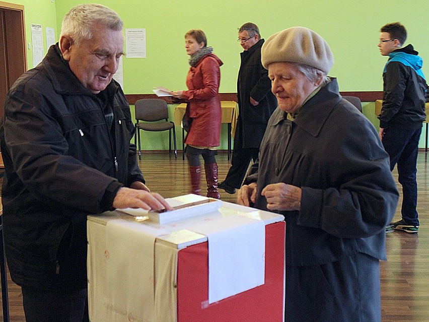 Krystyna i Tadeusz Ząbeccy głosowali w Ognisku Pracy...