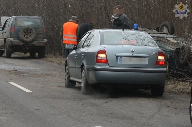 W zderzenie brały udział trzy auta.