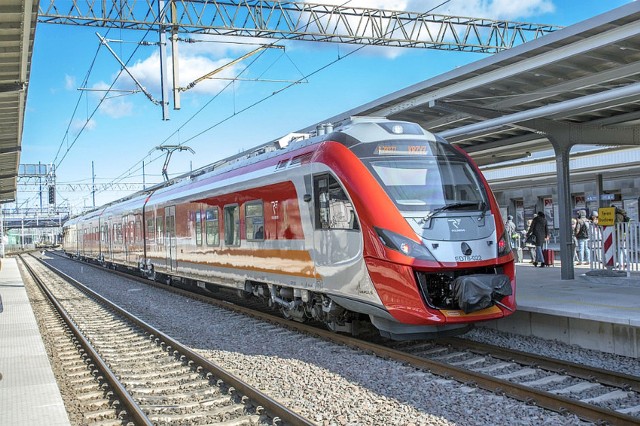 Polregio proponuje tańsze podróże pociągami z biletem wakacyjnym