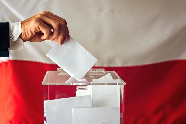 Wybory parlamentarne odbędą się 15 października.