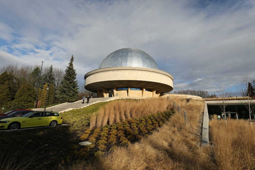 W Planetarium Śląskim w Chorzowie otwarto dwa obserwatoria...