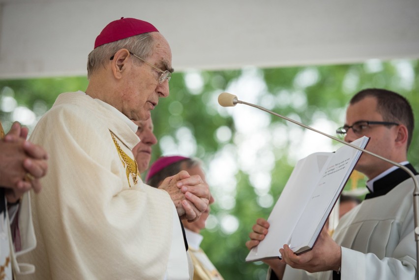 W niedzielę abp Alfons Nossol świętował w Kamieniu Śl. 85...