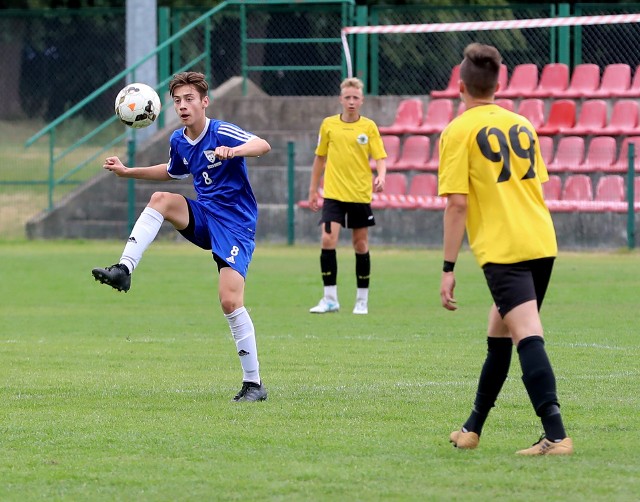 W ostatnim meczu sezonu FASE pokonało Gryf Wejherowo 7:0.