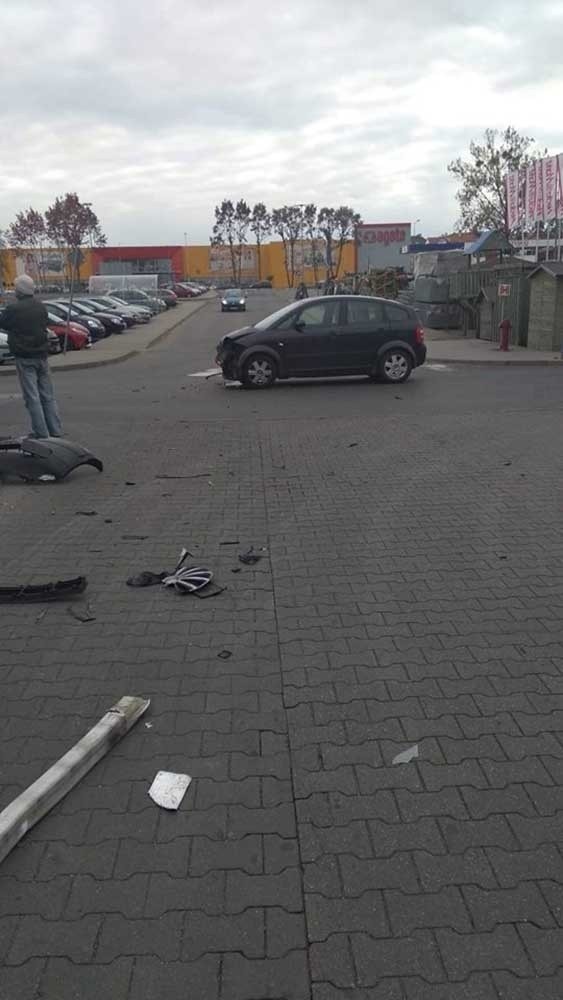 Do karambolu doszło w piątek, 19 października, na parkingu...