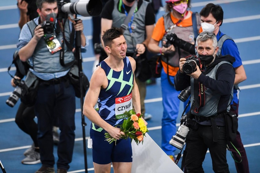 Damian Czykier w Toruniu pobił rekord Polski w biegu na 60...