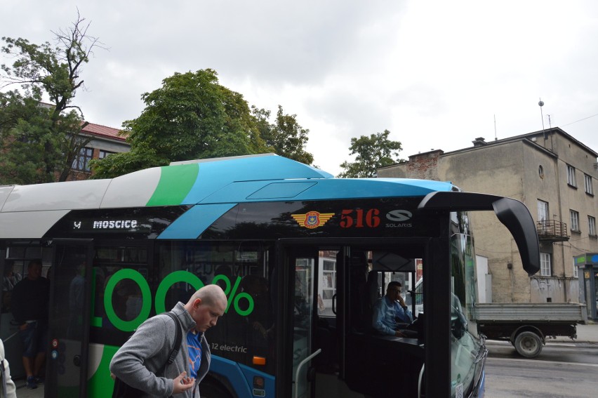 Tarnów. MPK testuje na ulicach miasta elektryczny autobus [ZDJĘCIA]