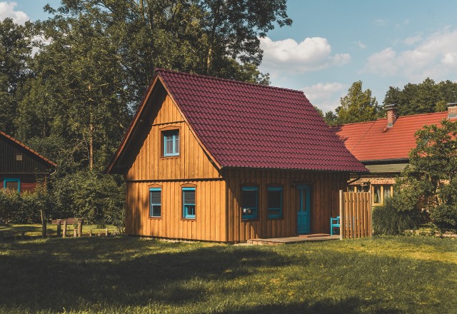 Szukasz drewnianego domu do kupienia na Lubelszczyźnie? Przejdź do galerii i sprawdź najlepsze oferty