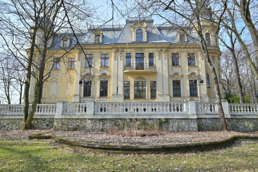 Pałac Schoena w Sosnowcu - budynek zachwyca architekturą i...