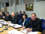 W czwartek, 30 marca odbędzie się sesja Rady Powiatu Sandomierskiego. Oglądaj transmisję na żywo