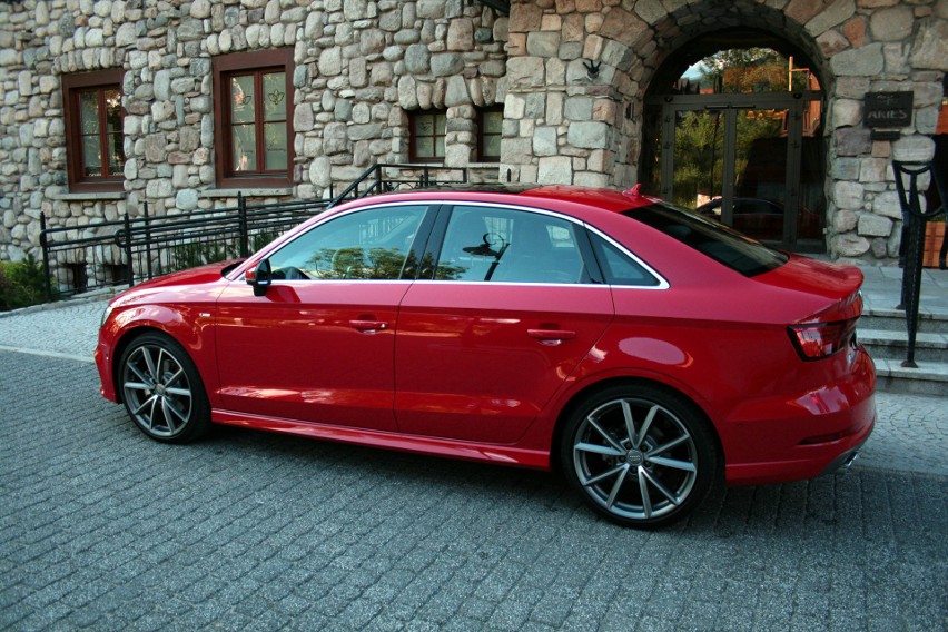 Audi A3...