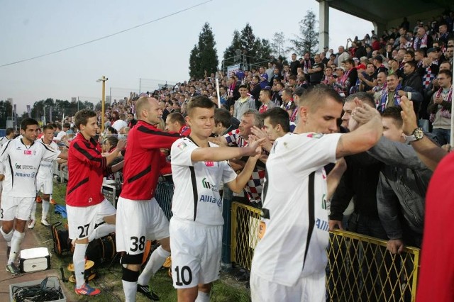 Po meczu Górnik - Legia piłkarze z Zabrza tradycyjnie podziękowali kibicom za doping, a koguta dla najlepszego piłkarza zgarnął Adam Danch