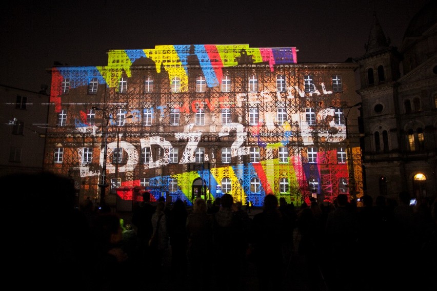 Light Move Festival 2013 w Łodzi. Zobacz rozświetlony Plac Wolności i Stary Rynek [ZDJĘCIA+FILM]