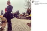 Doda wrzuciła zdjęcia z cmentarza na Instagrama [ZDJĘCIA]