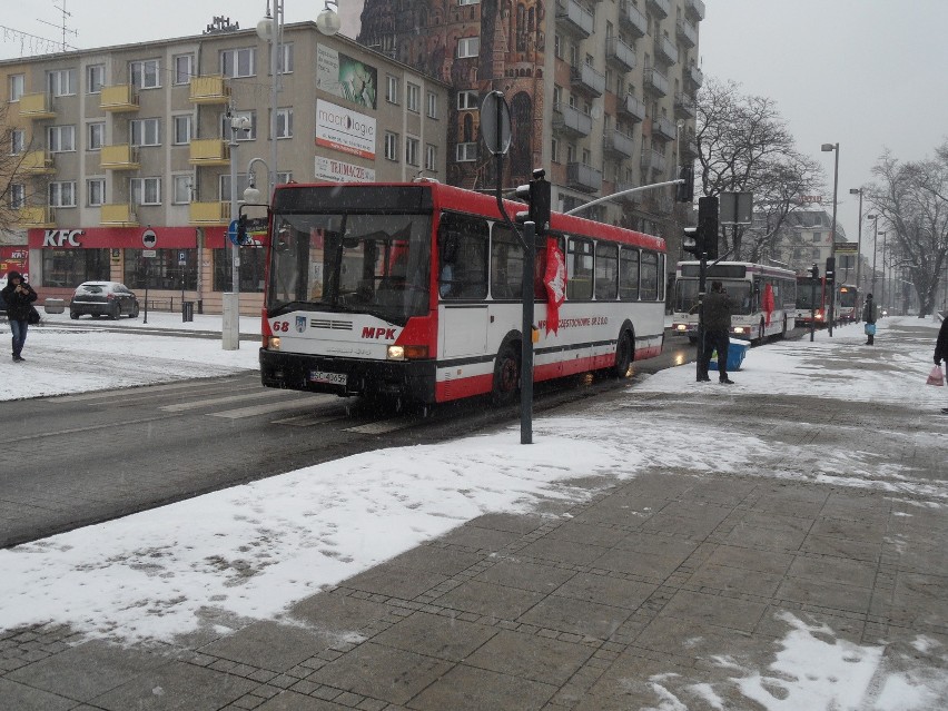 Wielki pokaz autobusów hybrydowych w Częstochowie ZDJĘCIA