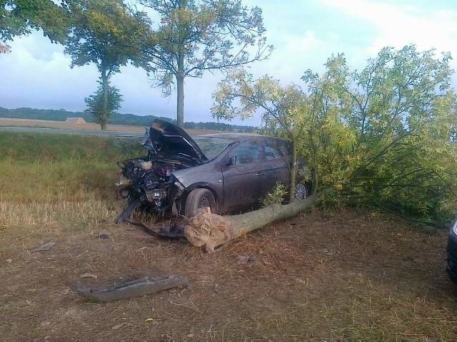 Straty po wypadku zostały oszacowane na 20 tysięcy złotych.