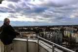 Zielona Góra. Widok na miasto z Wieży Braniborskiej. Zobaczcie piękną panoramę miasta! [ZDJĘCIA]