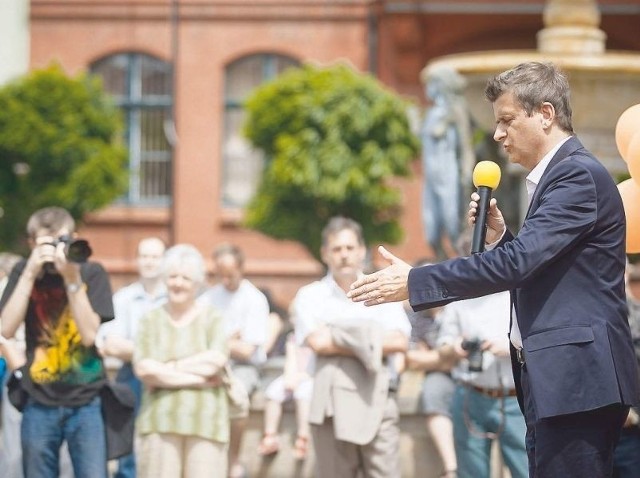 Janusz Palikot przez dwie godziny agitował na rzecz swojej partii