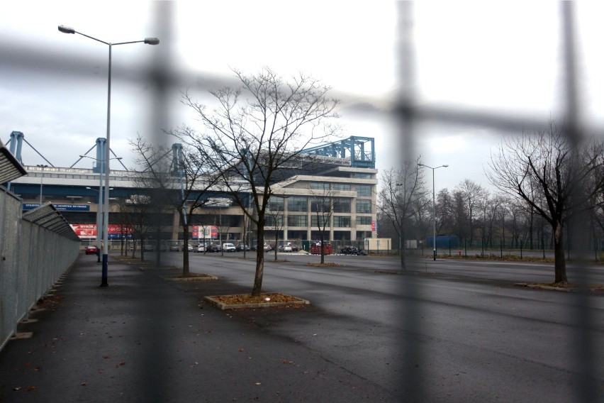 Kraków. Miasto szuka operatora na parking dla autokarów przy stadionie Wisły [ZDJĘCIA]