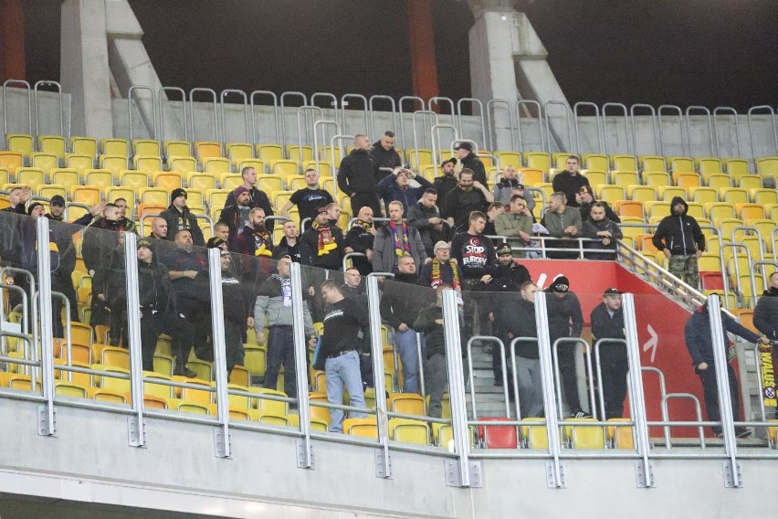 Kibice na meczu Jagiellonia - Pogoń.