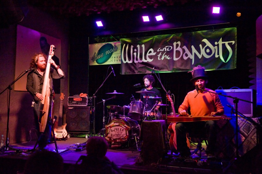 Grupę Willie and The bandits usłyszymy 7 maja