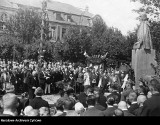 W 1927 roku prezydent Ignacy Mościcki w Bydgoszczy odsłonił pomnik Henryka Sienkiewicza. Mamy unikatowe zdjęcia!