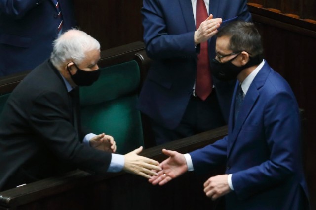 9 grudnia, posiedzenie Sejmu - głosowanie wotum nieufności wobec wicepremiera Jarosława Kaczyńskiego