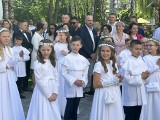 Pierwsza tura Komunii Świętej w parafii świętej Królowej Jadwigi w Radomiu [ZDJĘCIA]