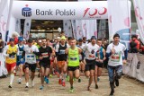 Kilkuset biegaczy pomogło nastoletniemu Mateuszowi w czasie 7. PKO Maratonu Rzeszowskiego  