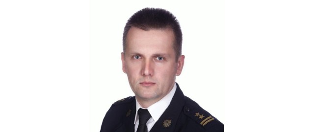 Oświadczenie majątkowe brygadiera Pawła Sokoła, komendanta powiatowego Państwowej Straży Pożarnej w Szydłowcu. Ile zarabia, jakie ma mieszkanie?