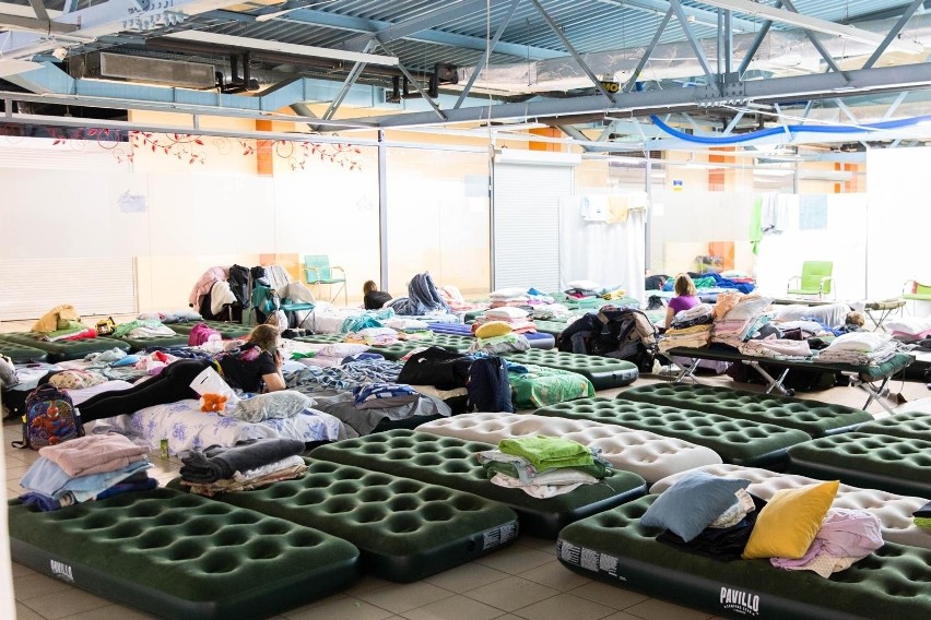 Po 340 dniach punkt noclegowy dla uchodźców w rzeszowskim Full Markecie przestał działać. Medyk podsumowuje ten czas 