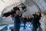 Uniwersytet w Białymstoku. Młodzież z VII LO wzięła udział w kosmicznej lekcji (zdjęcia)