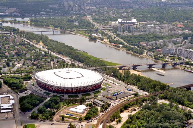 Stadion Narodowy w Warszawie z lotu ptaka