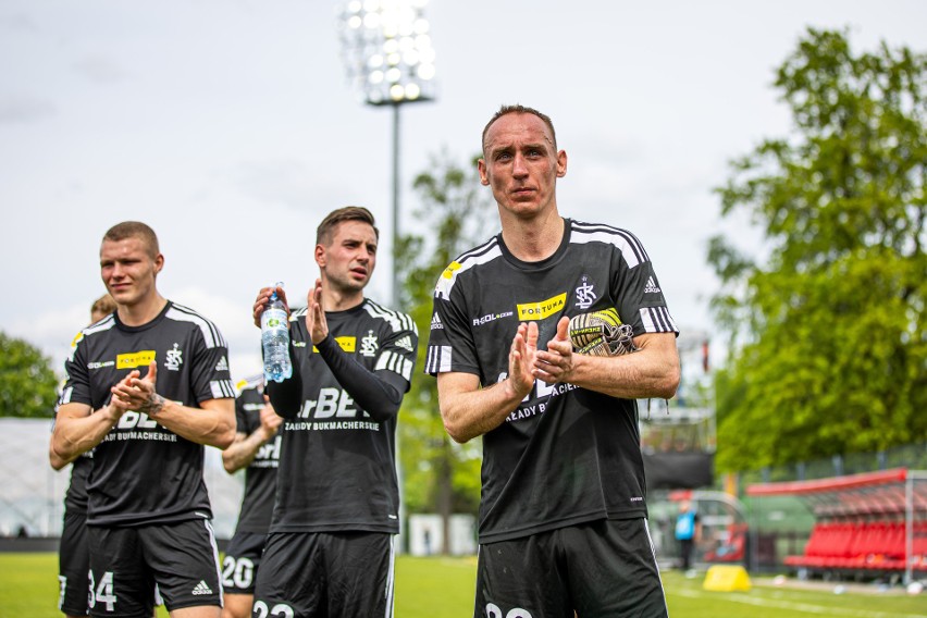 Sandecja Nowy Sącz - ŁKS 1:0. Wielka sensacja.  Lider przegrał z outsiderem!