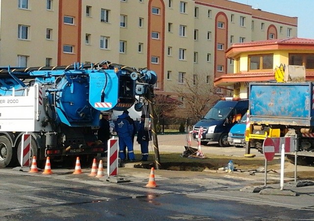 Awaria wodociągu przy ul. Andersa została już usunięta.