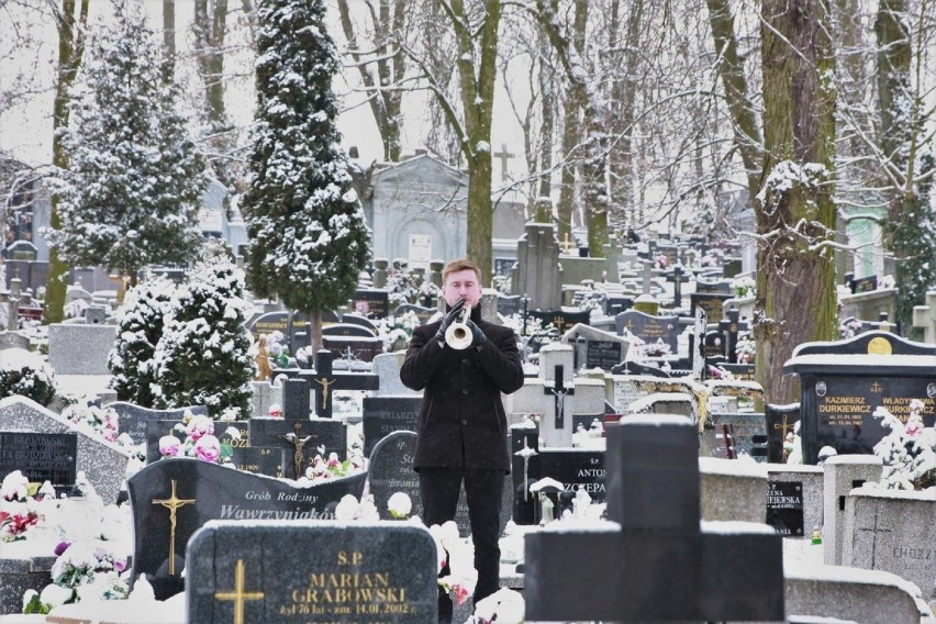 Śp. Szymon Pawlicki został pochowany na cmentarzu...