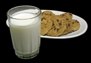 Dieta zapobiegająca osteoporozie to między innymi, codziennie 1-2 szklanki mleka lub jego przetworów.