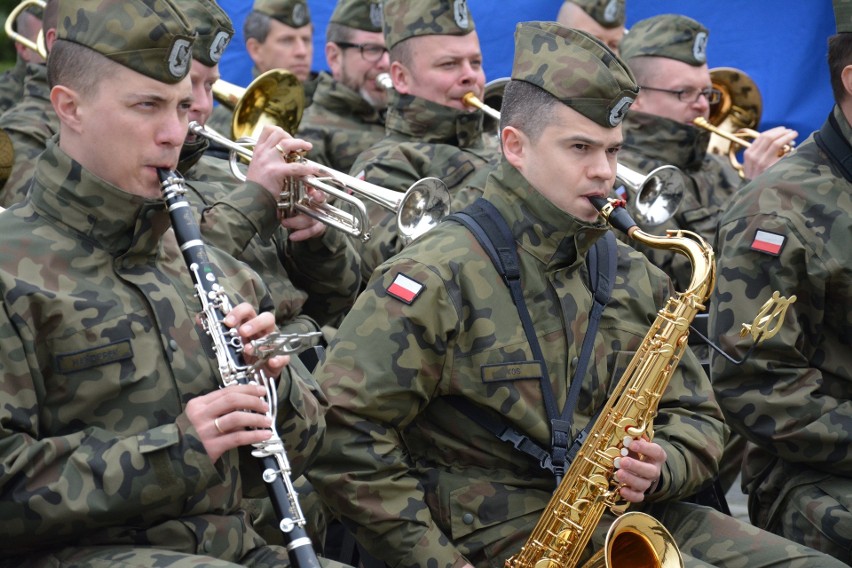 Tak Piekary Śląskie obchodziły Święto Konstytucji 3 Maja ZDJĘCIA