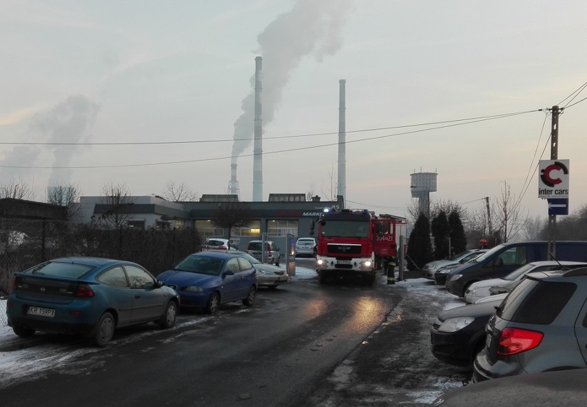 Kłęby dymu nad elektrociepłownią zaniepokoiły mieszkańców [ZDJĘCIA]